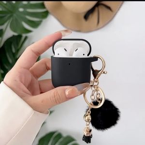 Silicone airpod cover